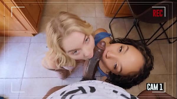 MOFOS – Allie Nicole Shows Off Her Shaved Pussy And Ends Up Getting Fucked Outside By Charles