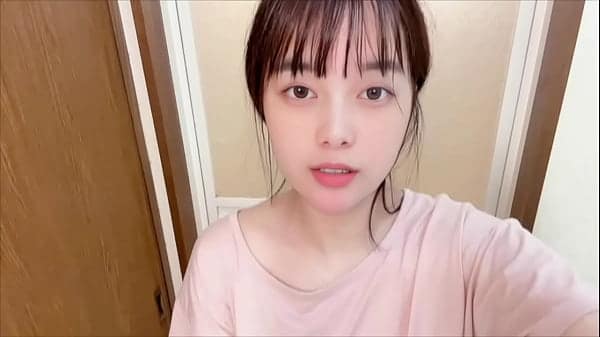 ジム帰りの臭いおまんこを触ってオナニーするおまんこの毛がボーボーな女子大生。