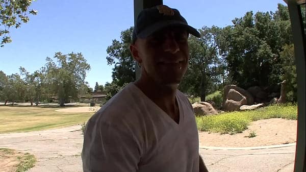 Brooklyn Bailey Wants Her Married Pussy To Get Stuffed