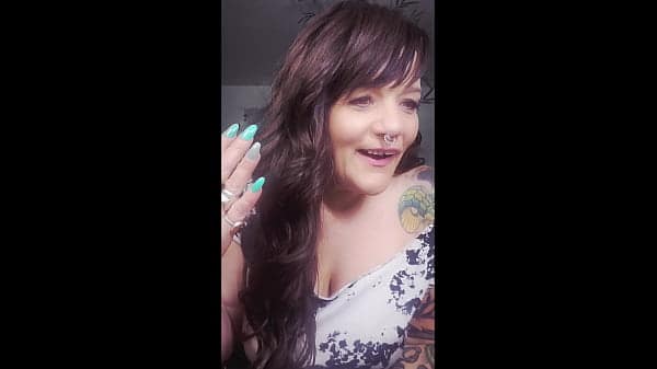 Big Booty Mature loves dick, and gets a BIG surprise.