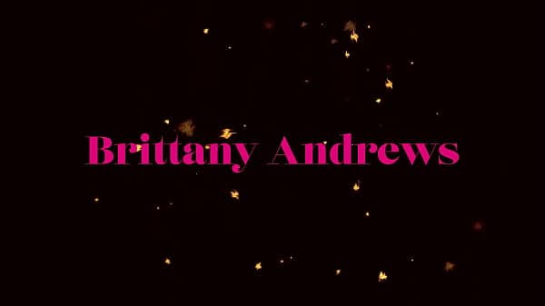 Femdom Qeeun Brittany Andrews Fingers Her Pussy And Butt!