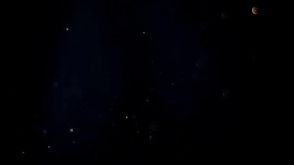 MILF gostosa trepando com 2 caras na frente do marido voyeur