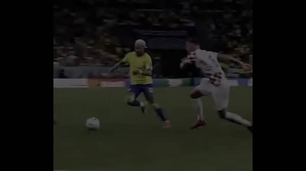 Neymar Júnior brasileiro fudendo gringos
